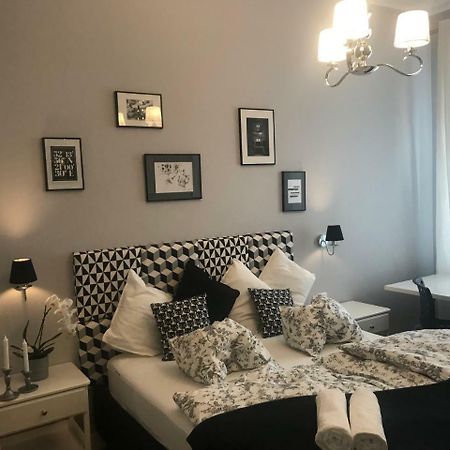 Apartamento Stare Miasto Bednarska 10 Varsovia Exterior foto