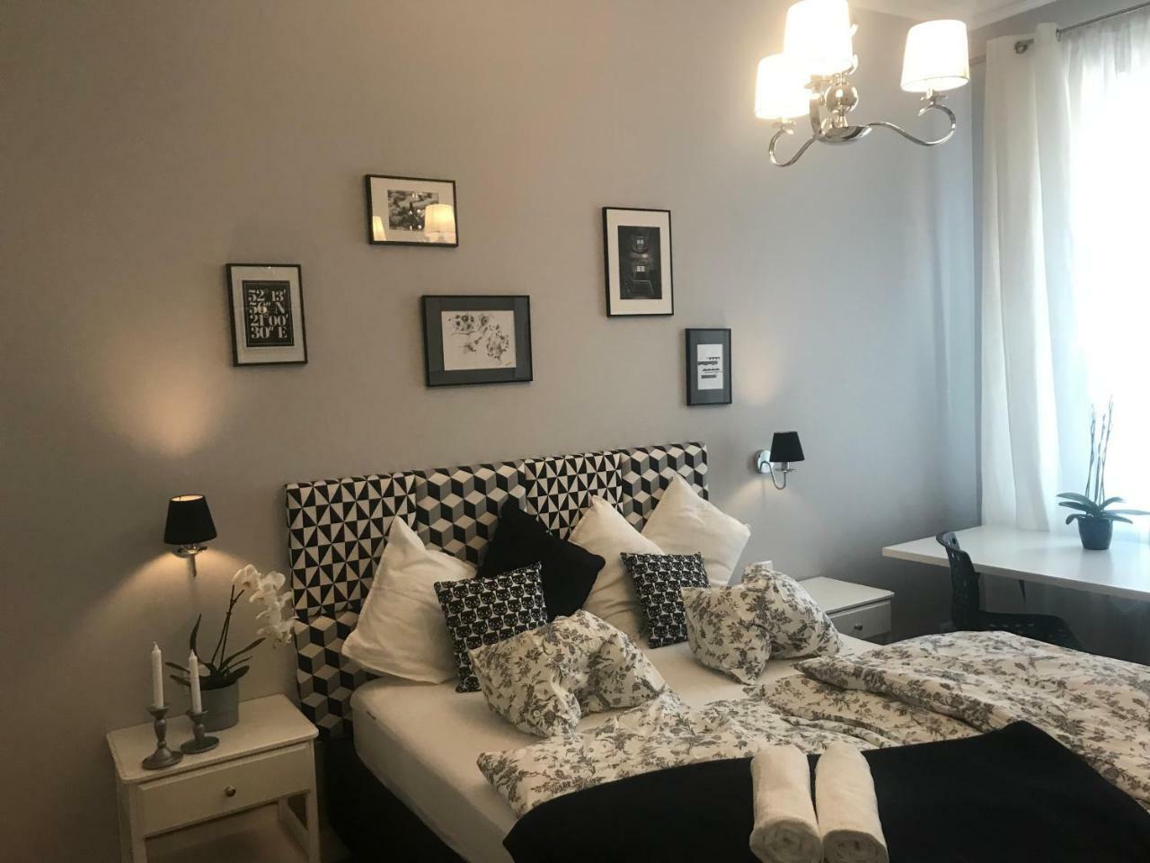 Apartamento Stare Miasto Bednarska 10 Varsovia Exterior foto